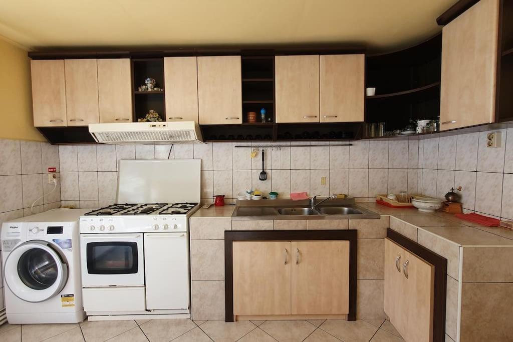 Hotel Casa Petruta Dambovicioara Podu Dimbovitei Exteriér fotografie