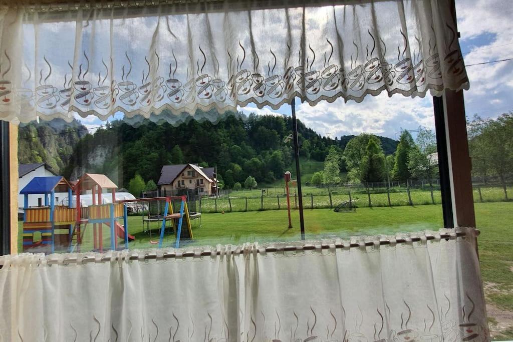 Hotel Casa Petruta Dambovicioara Podu Dimbovitei Exteriér fotografie